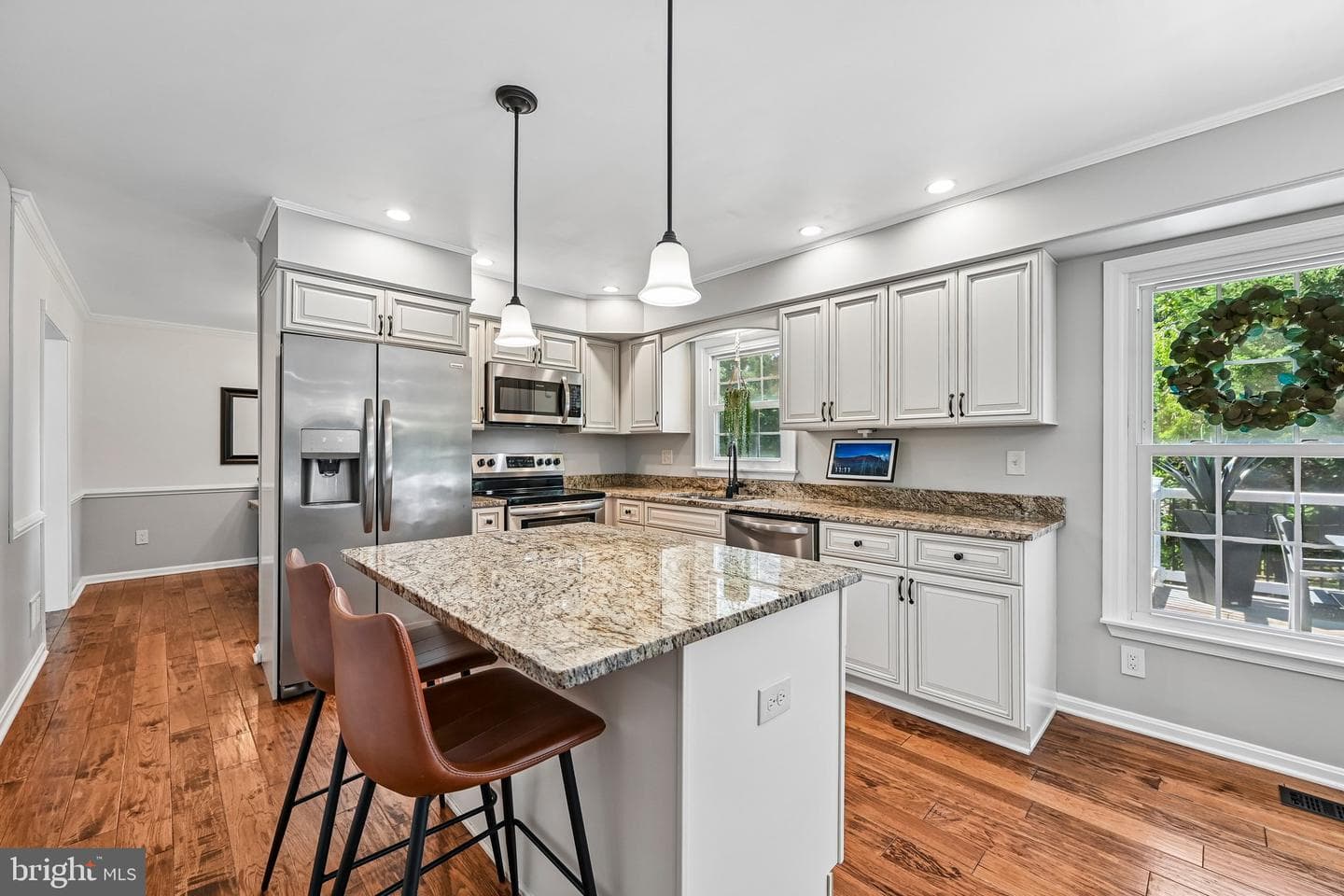 1213 Bancroft Court photo 6
