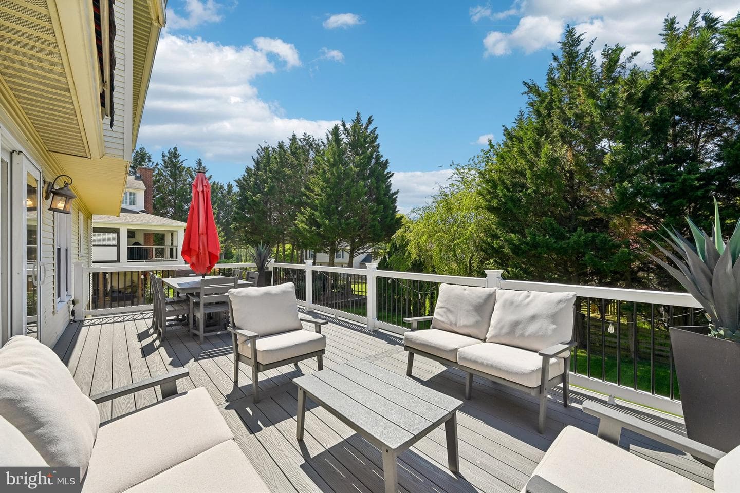 1213 Bancroft Court photo 8