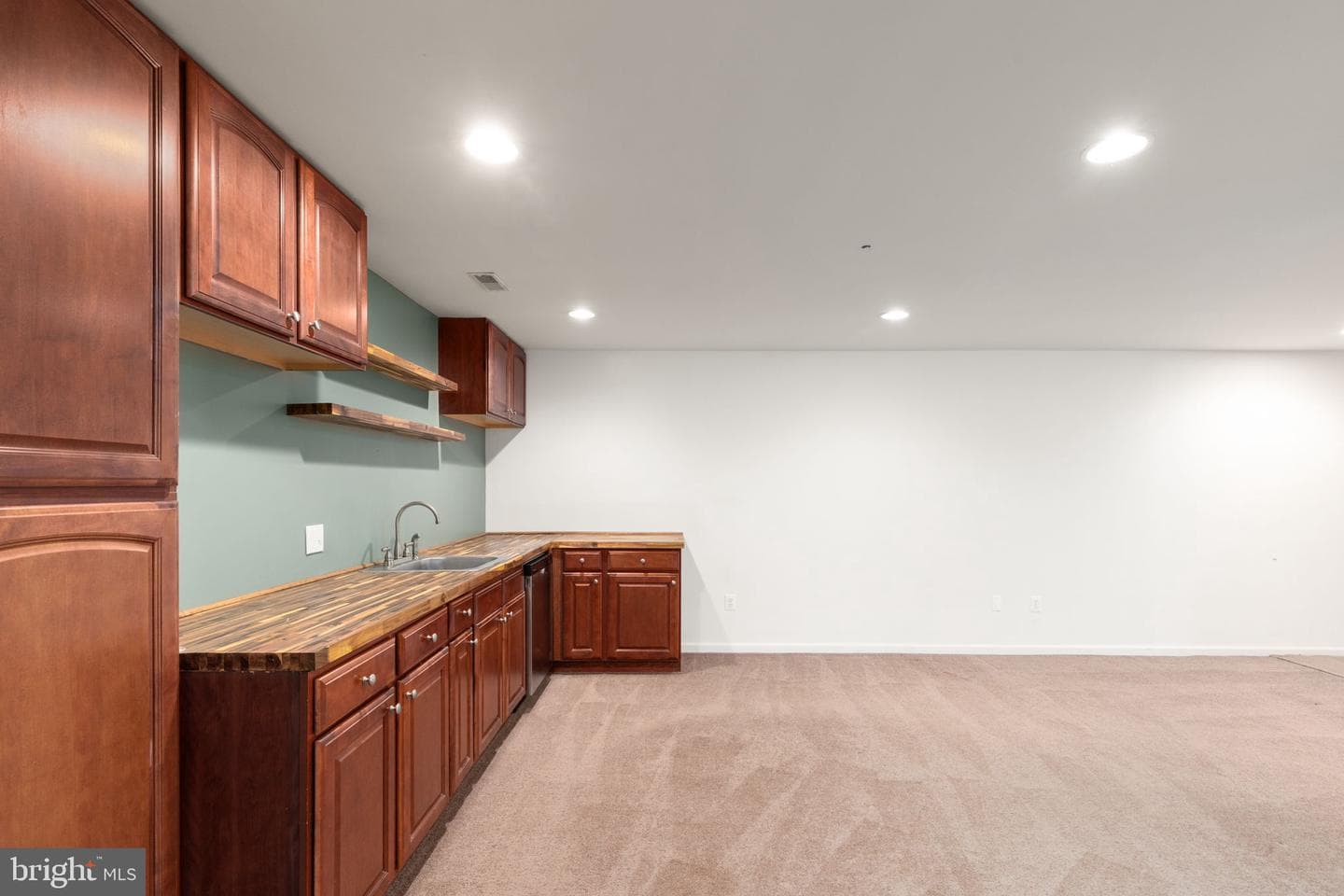 429 Majestic Prince Circle photo 32