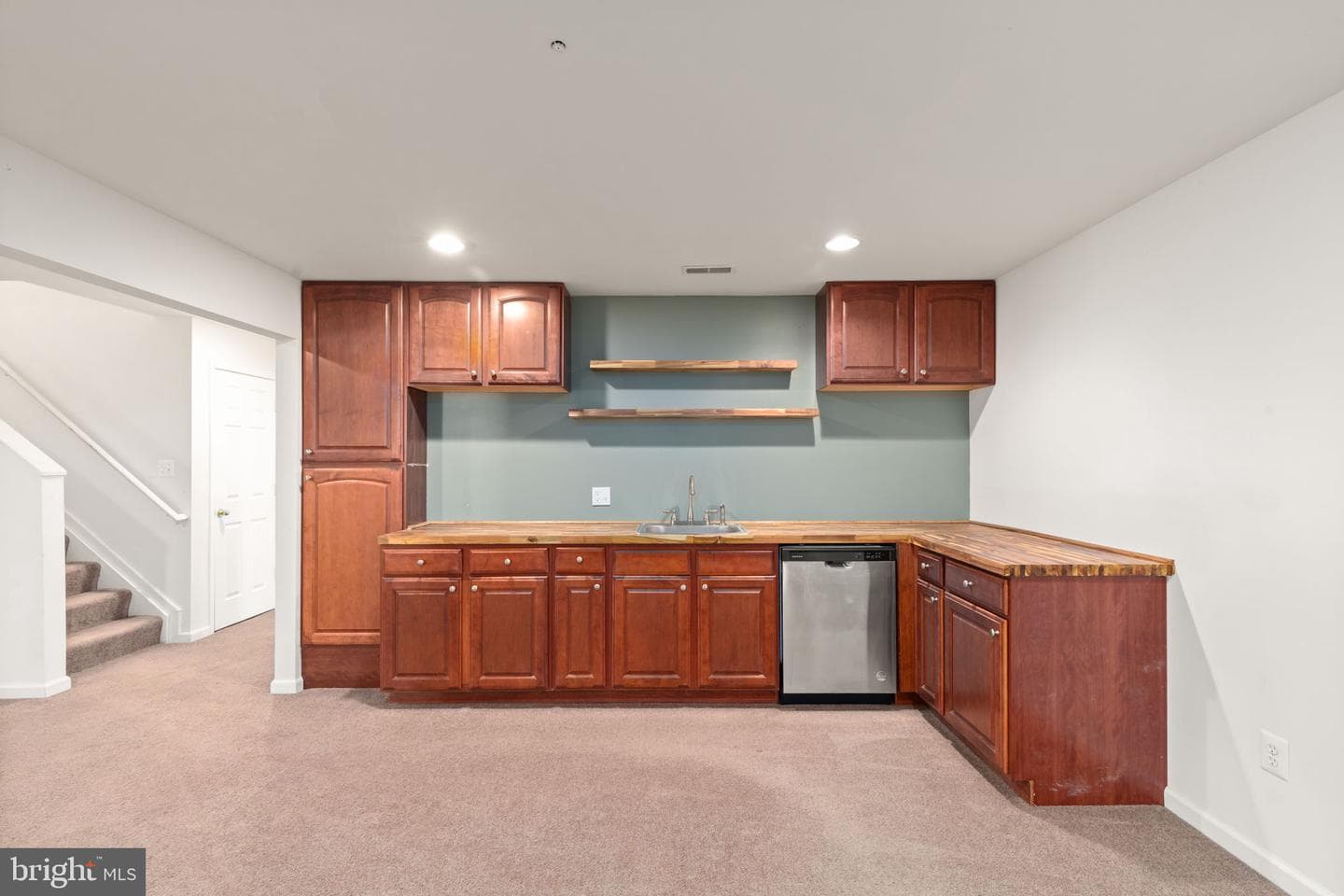 429 Majestic Prince Circle photo 8