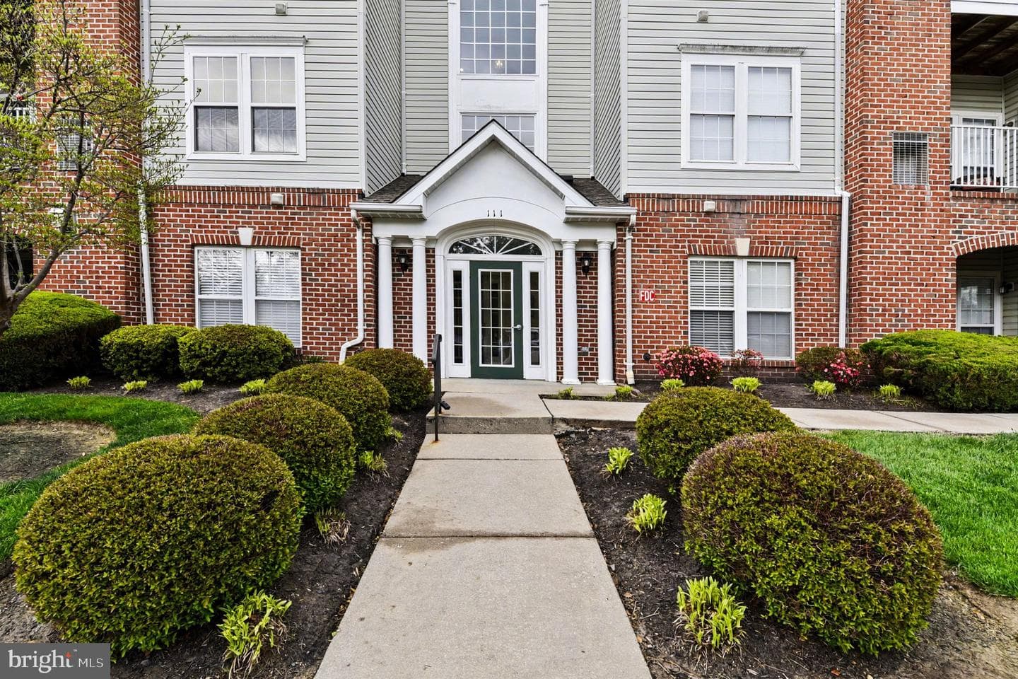 111 Sunshine Court #f, Forest Hill