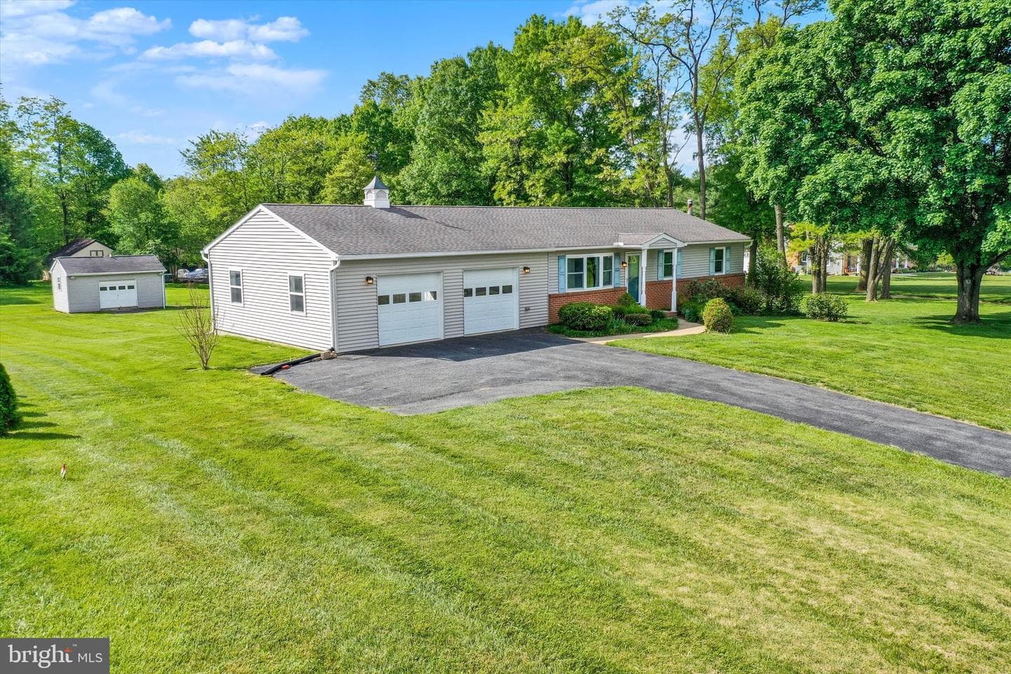3115 Troyer Road photo 3
