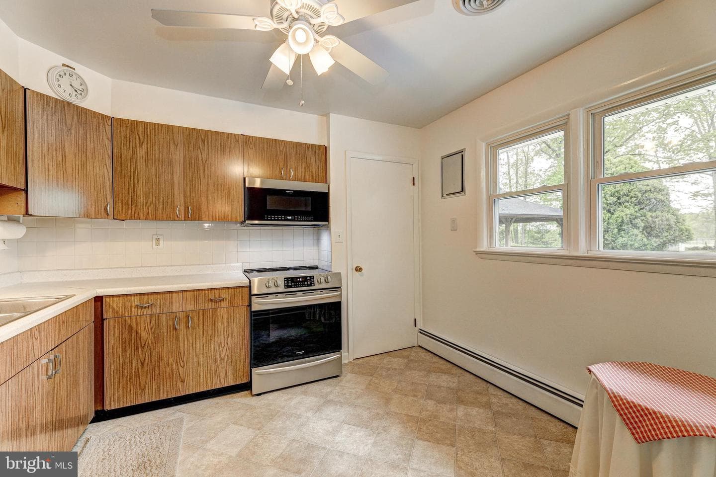 2311 Beverly Drive photo 19