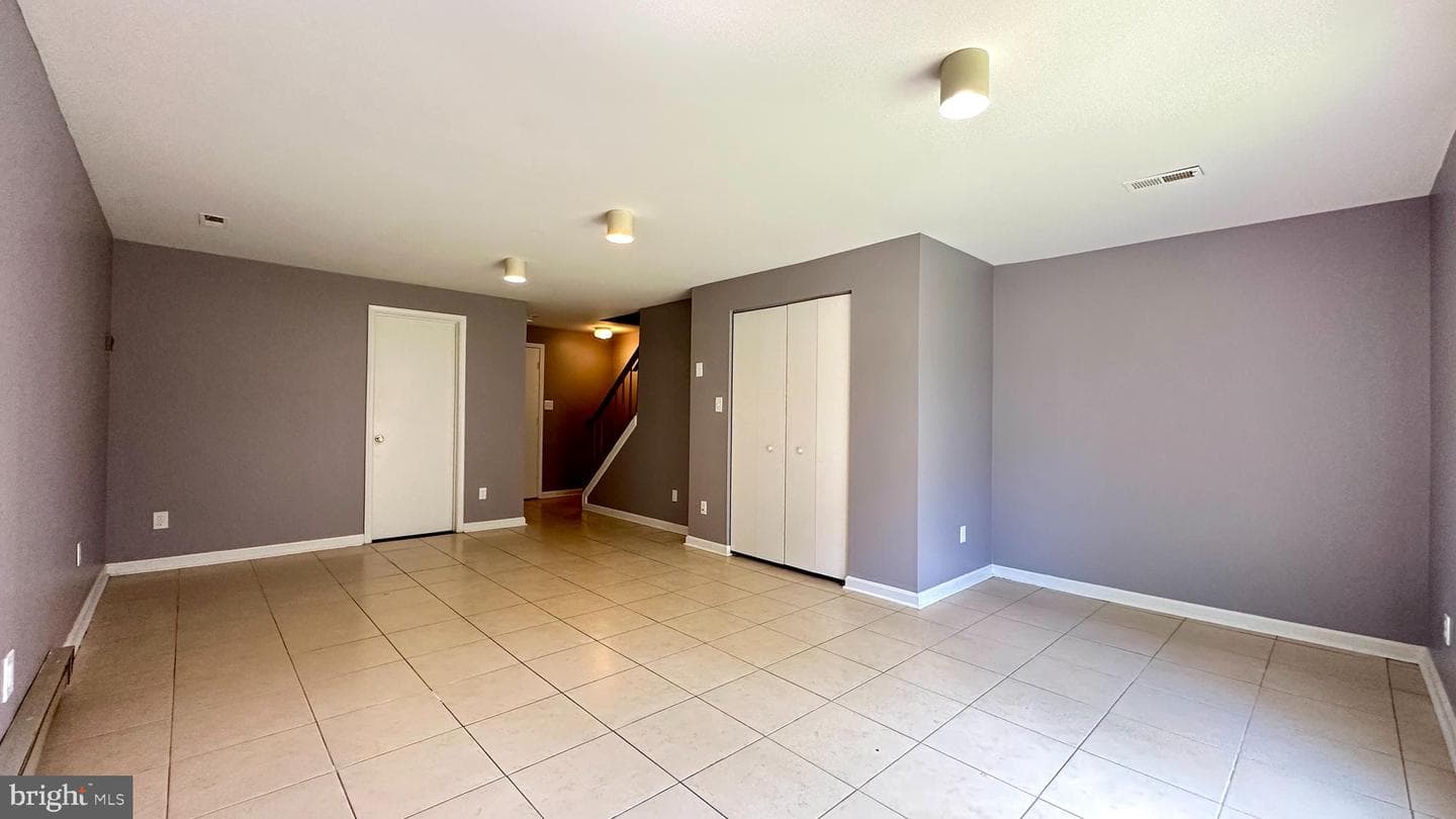 704 Saint Peters Court photo 27