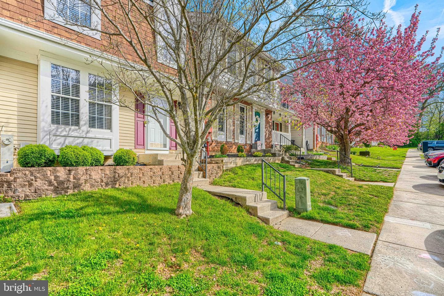 1704 Beechbank Way photo 3