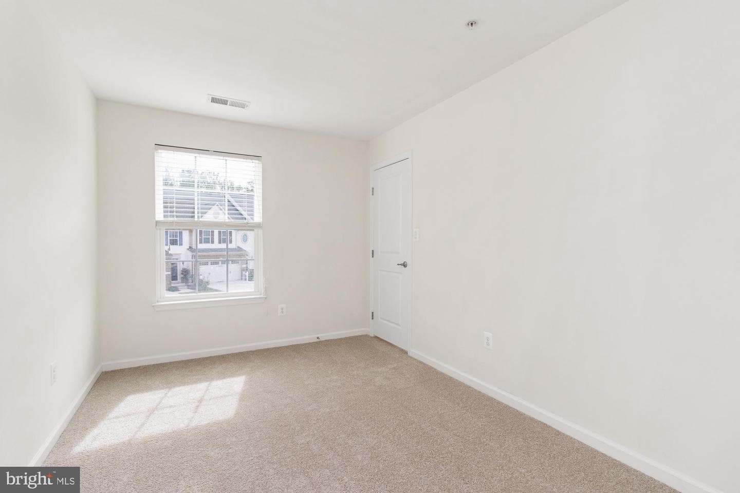 331 Tufton Circle photo 26