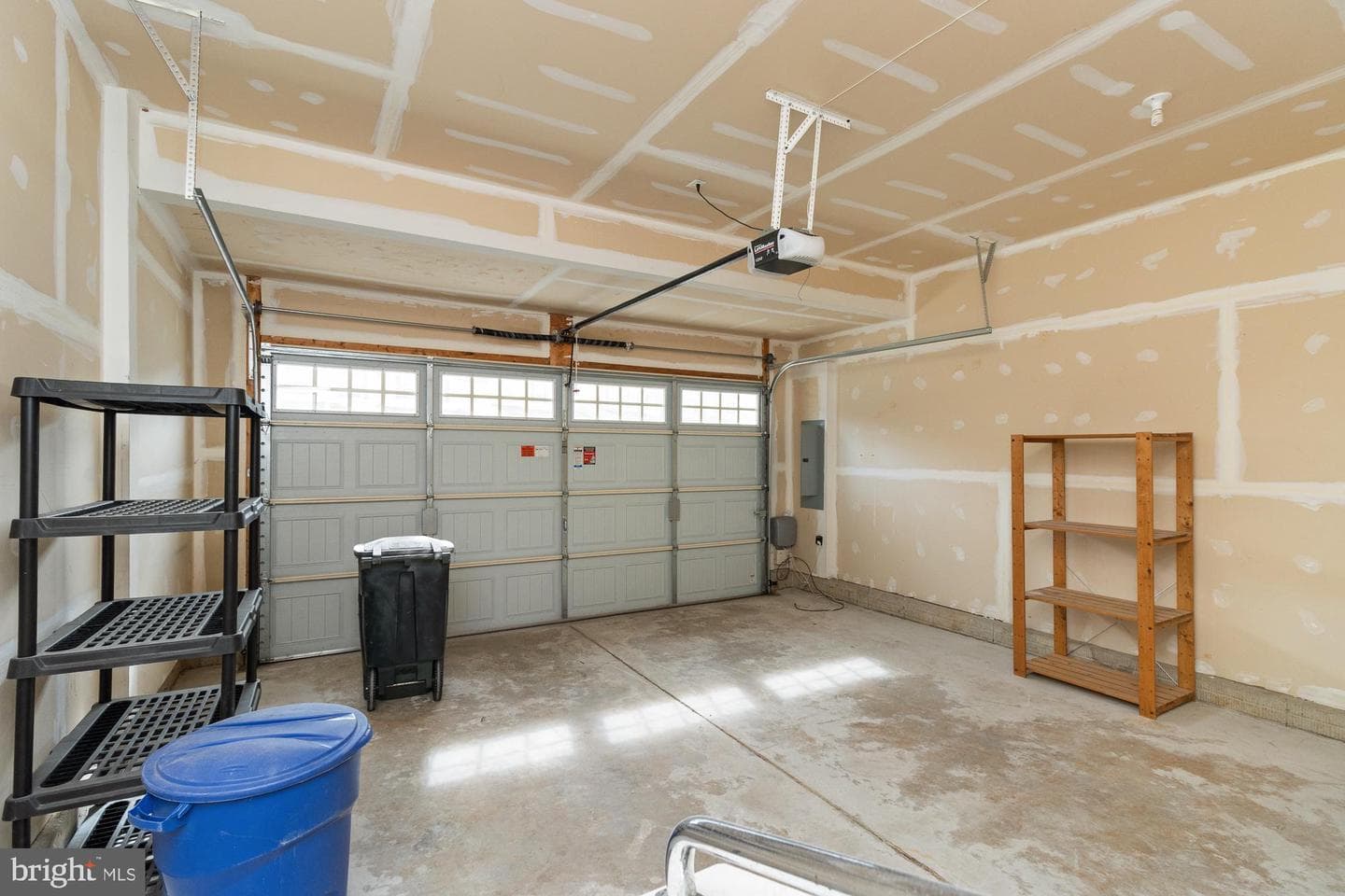 331 Tufton Circle photo 43