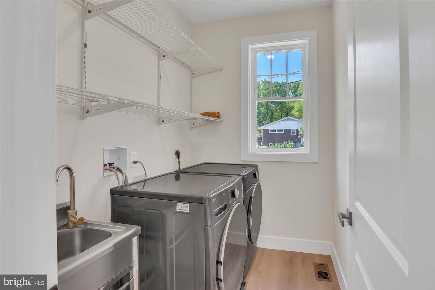1506 Bayview Drive photo 50