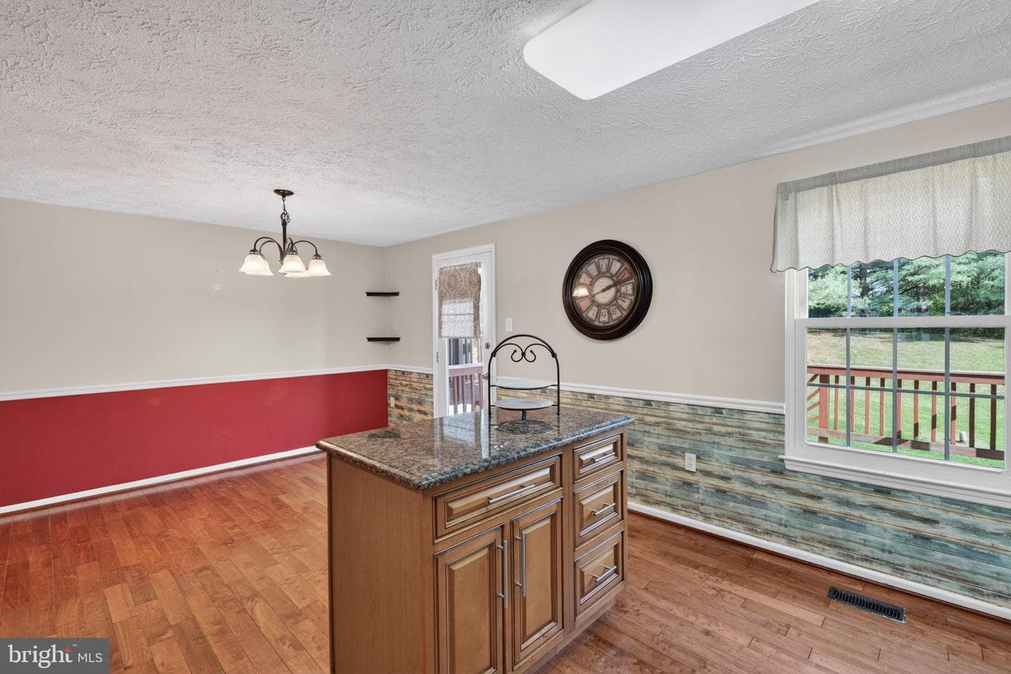 1721 Beechbank Way photo 19