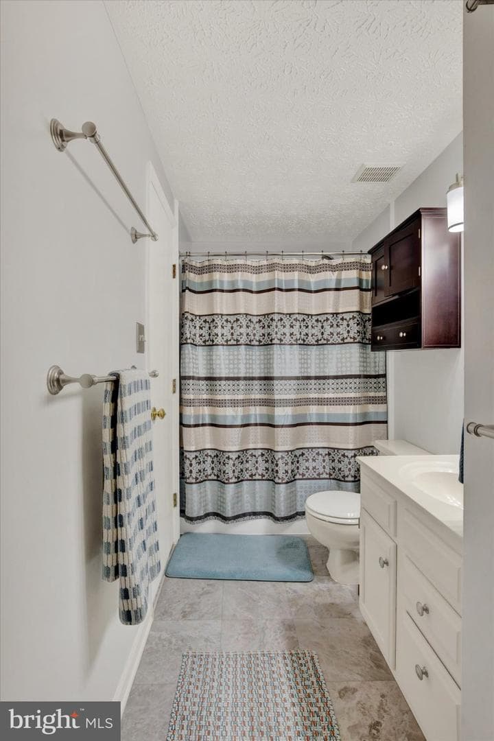 1717 Chesterfield Square photo 15