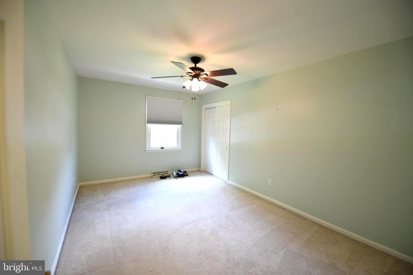 305 Rolling Knoll Drive photo 13