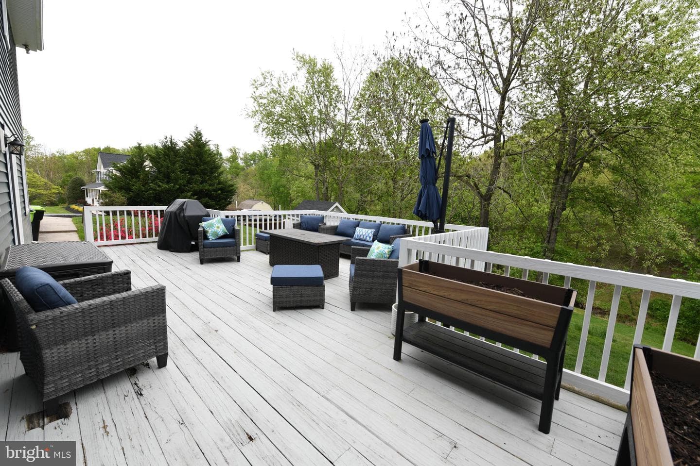 305 Rolling Knoll Drive photo 32