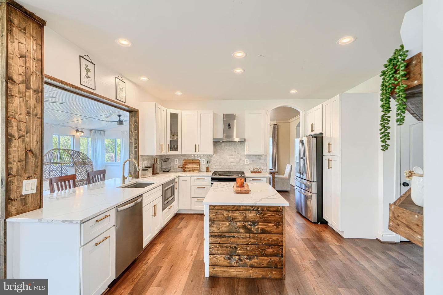 208 Christopher Road photo 32