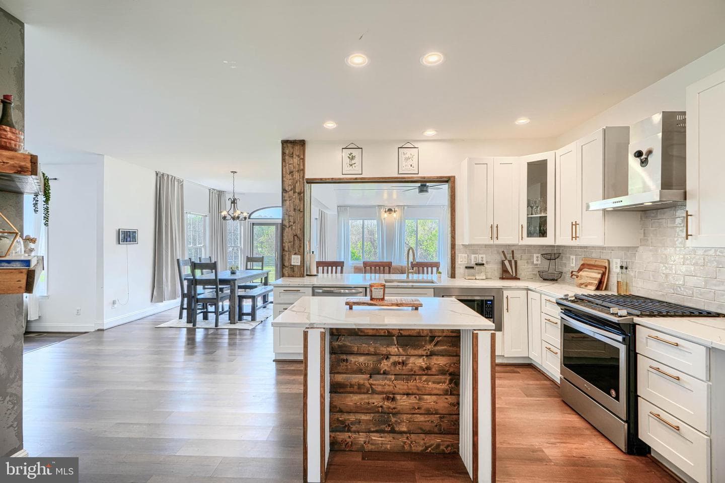 208 Christopher Road photo 36