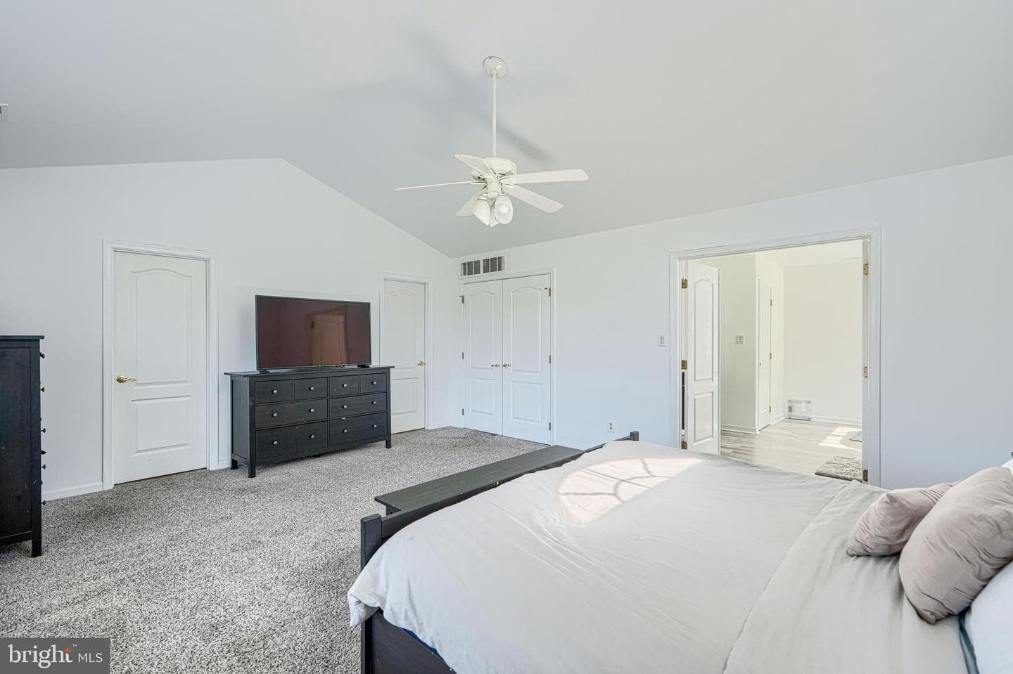 208 Christopher Road photo 64