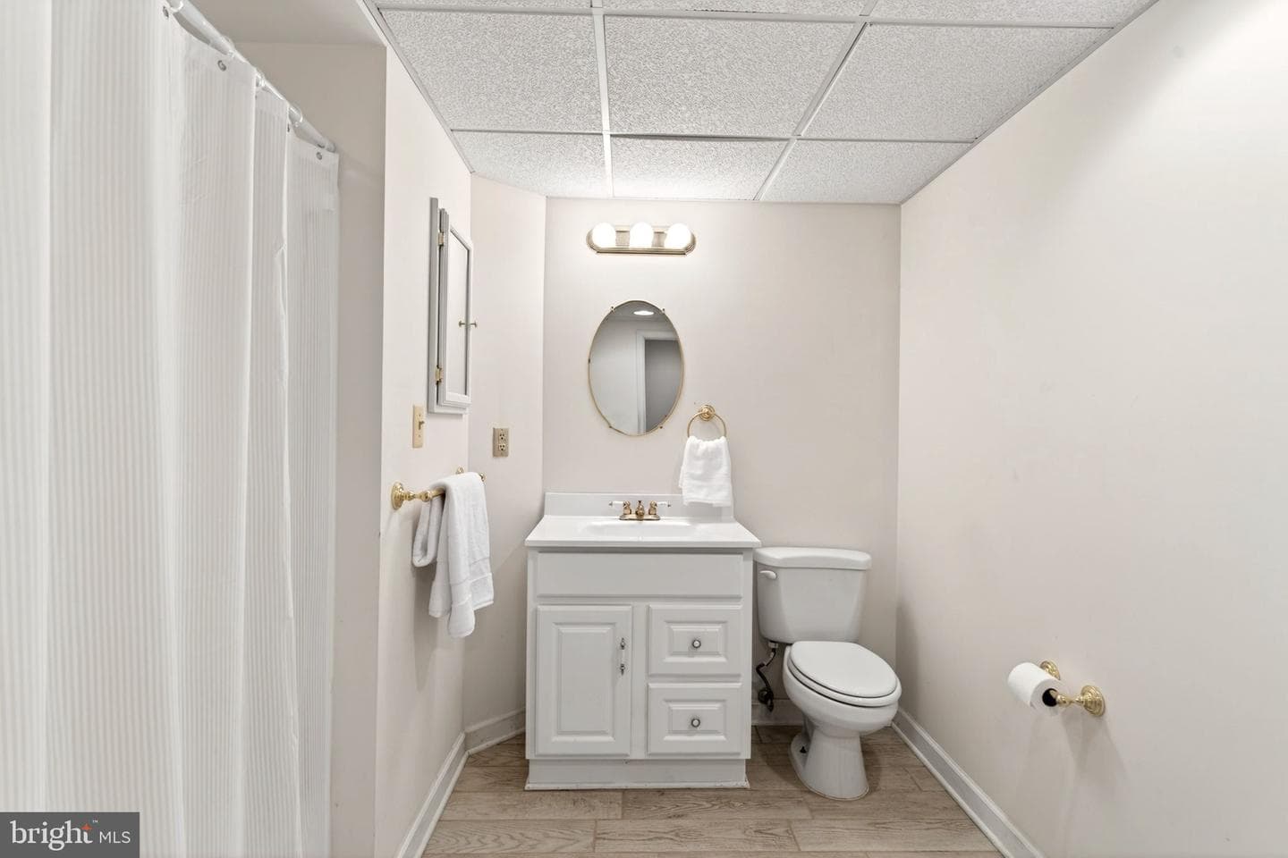 2006 Royal Fern Court photo 97