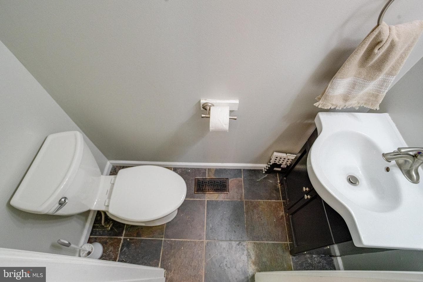 338 Delmar Court photo 15