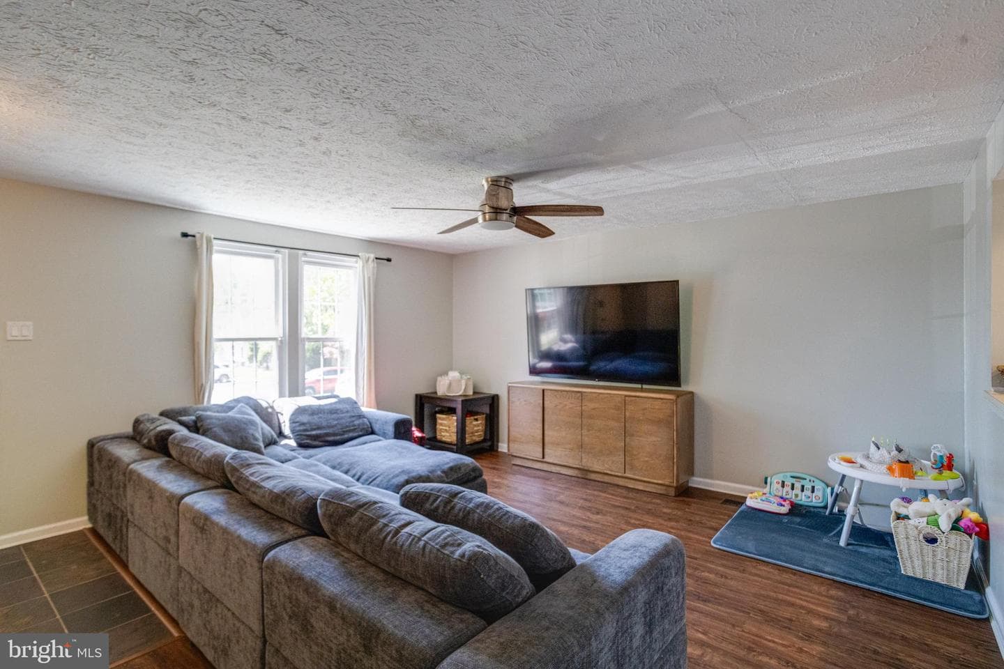 338 Delmar Court photo 4