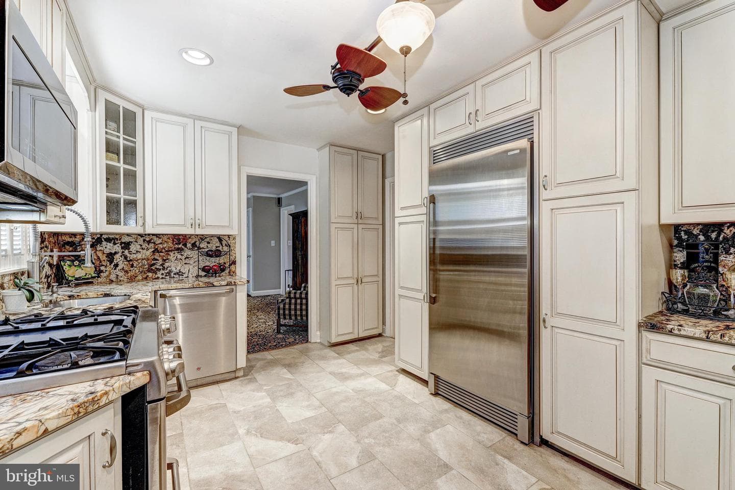 718 Bedford Road photo 27