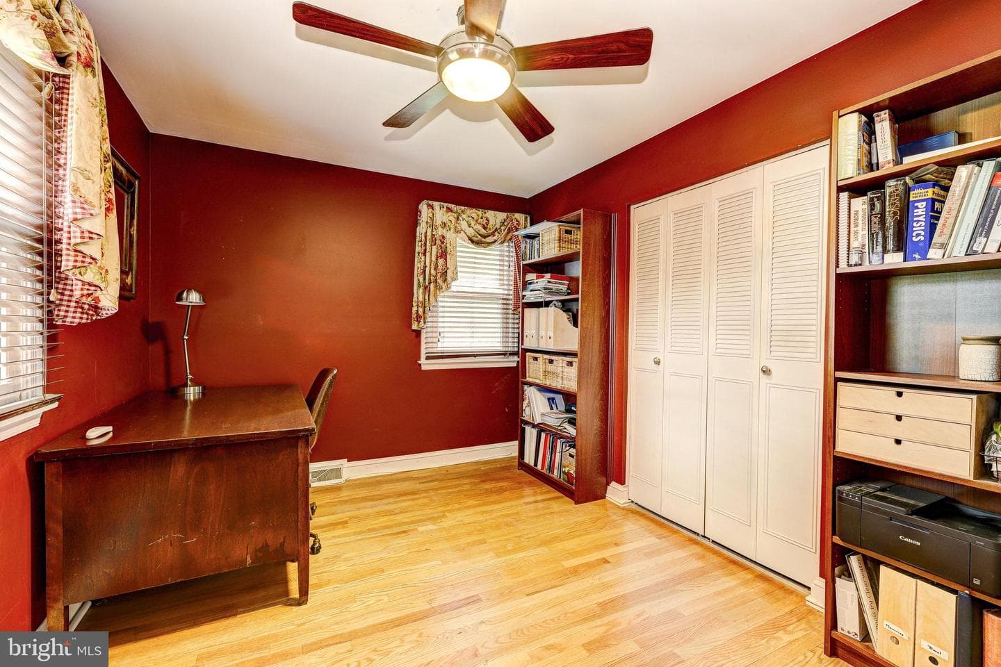 718 Bedford Road photo 38