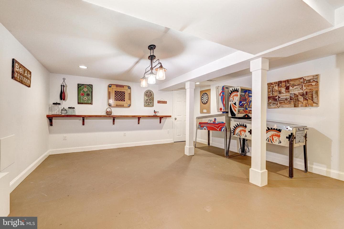 718 Bedford Road photo 45