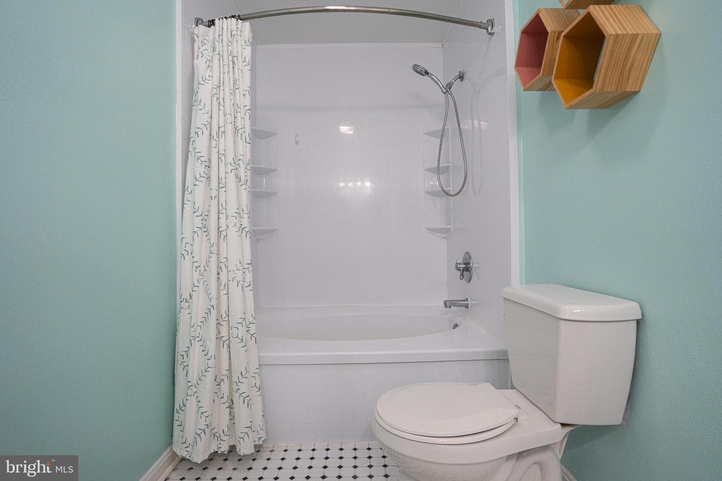 203 Ferring Court photo 31