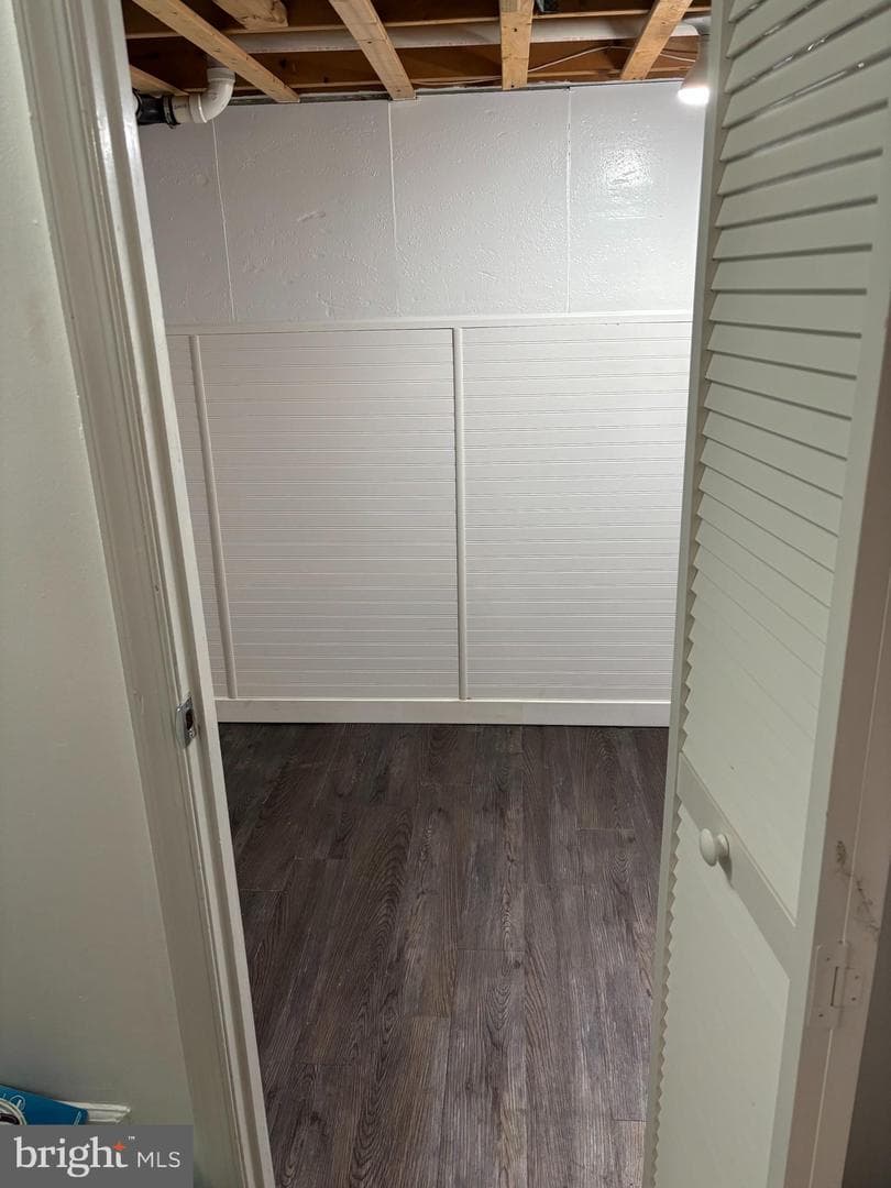 203 Ferring Court photo 42