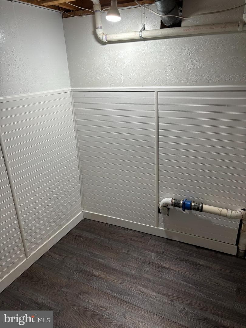 203 Ferring Court photo 44