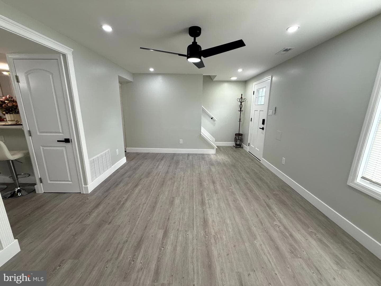 701 Shore Drive photo 25
