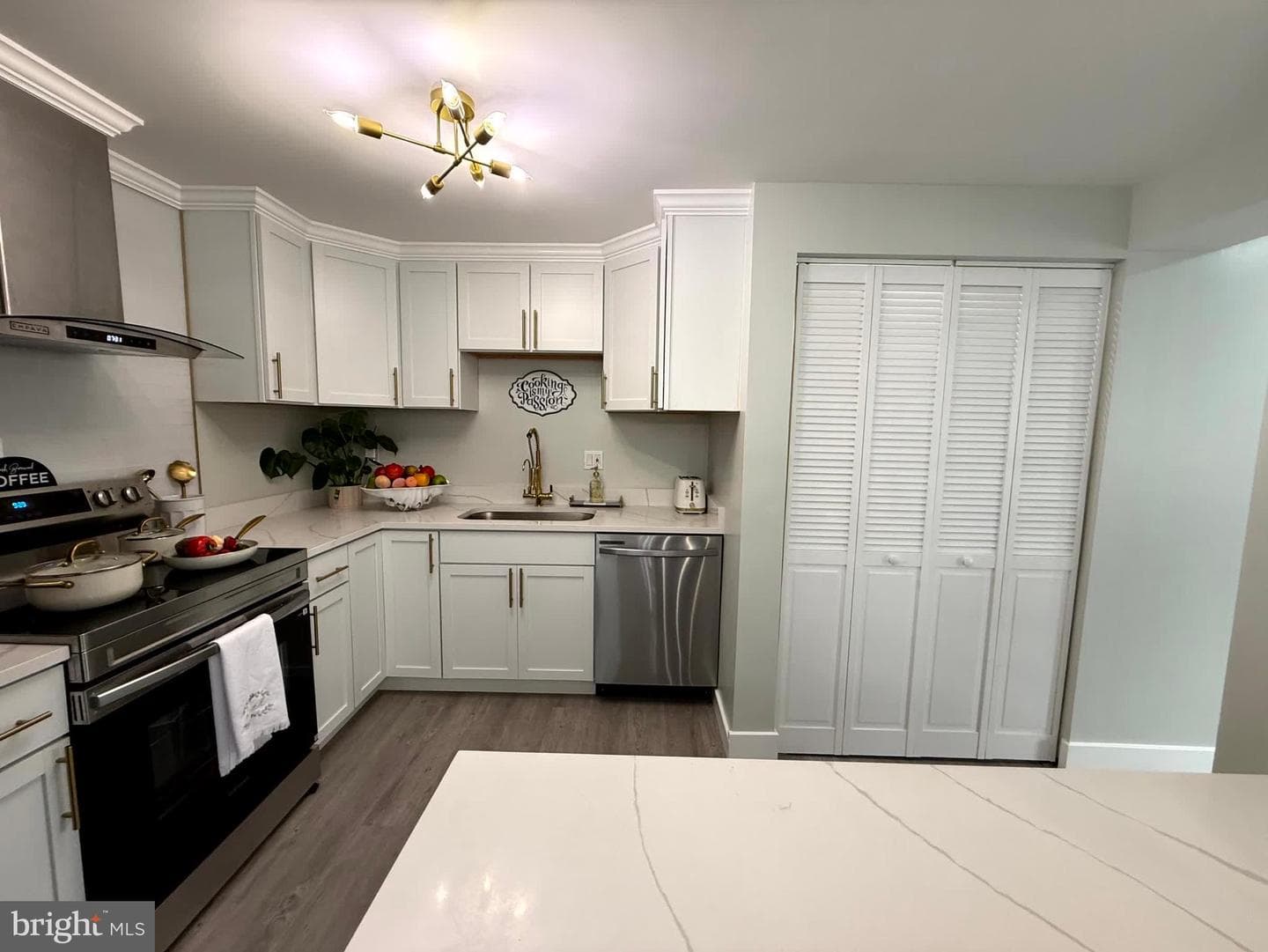 701 Shore Drive photo 45