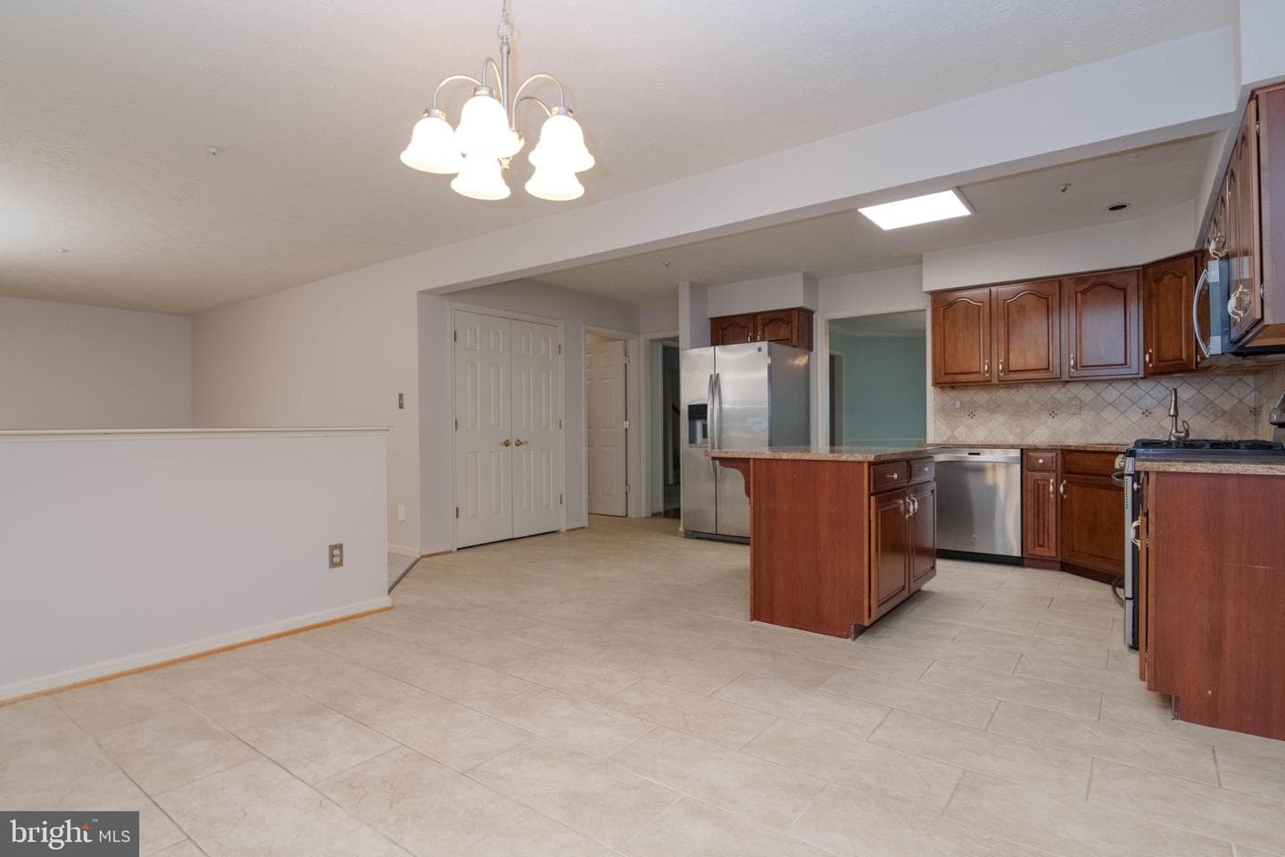 1240 Chateau Green Court photo 48