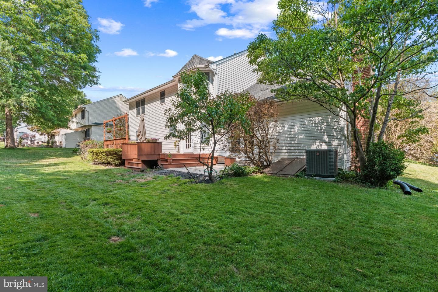 2014 Royal Fern Court photo 35