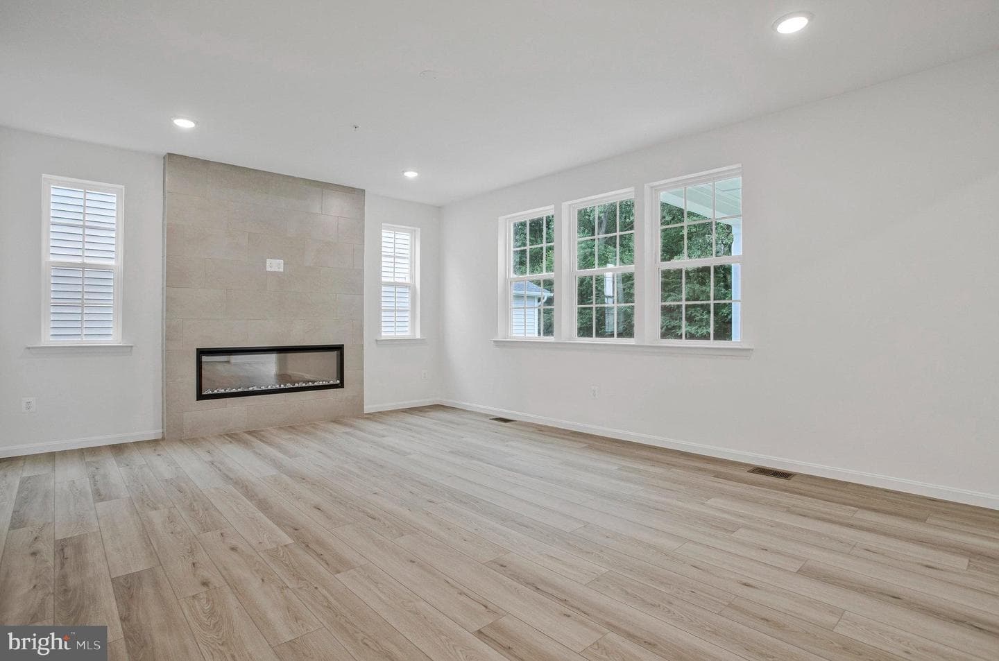1607 Shady Tree Court photo 17