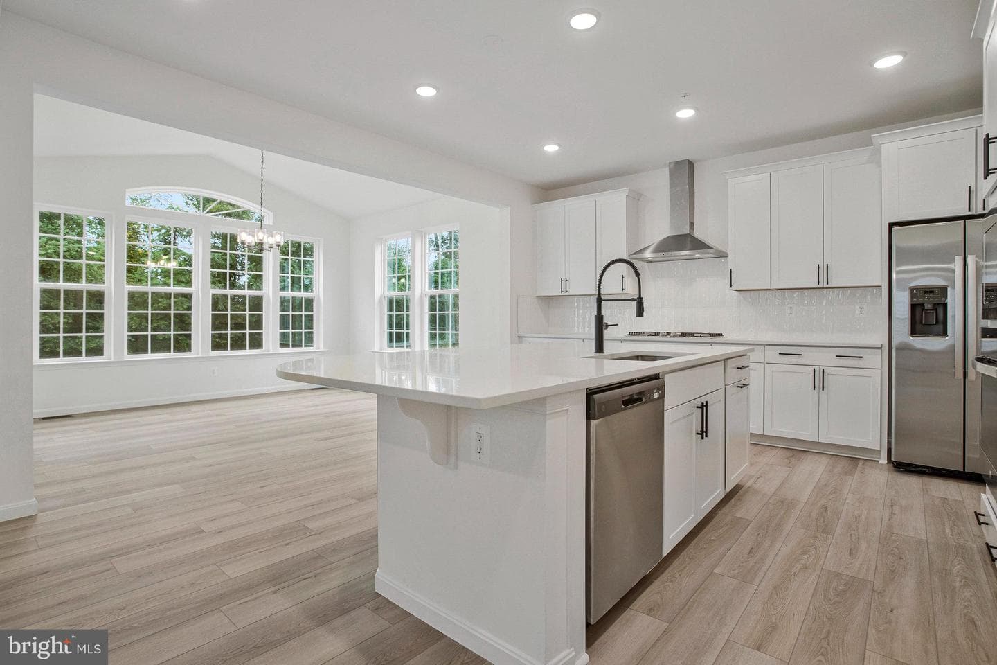 1607 Shady Tree Court photo 22