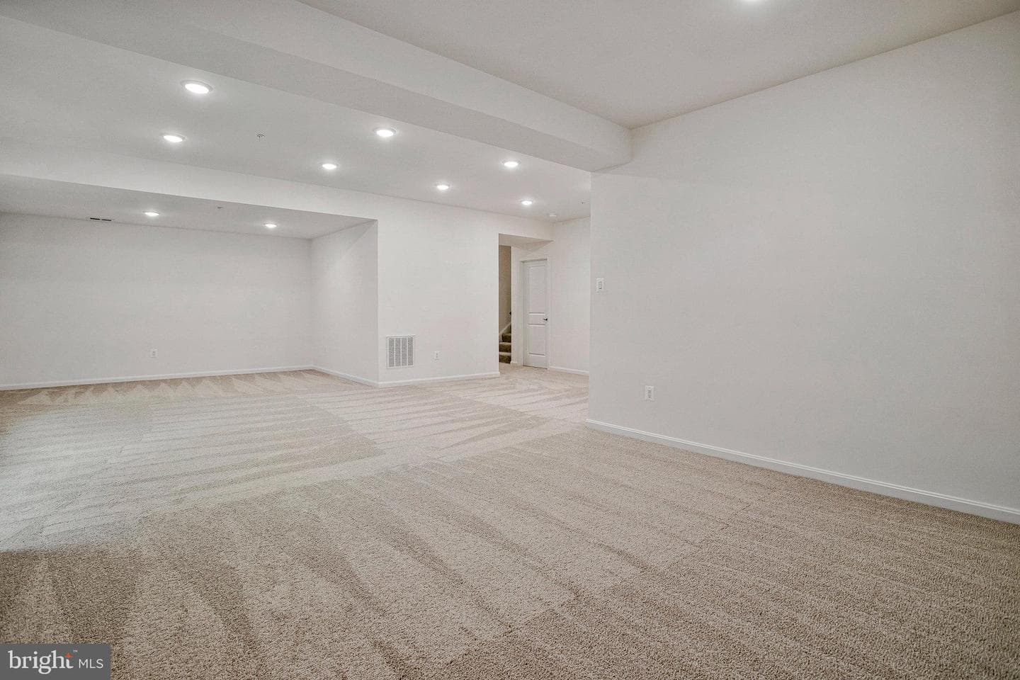 1607 Shady Tree Court photo 57