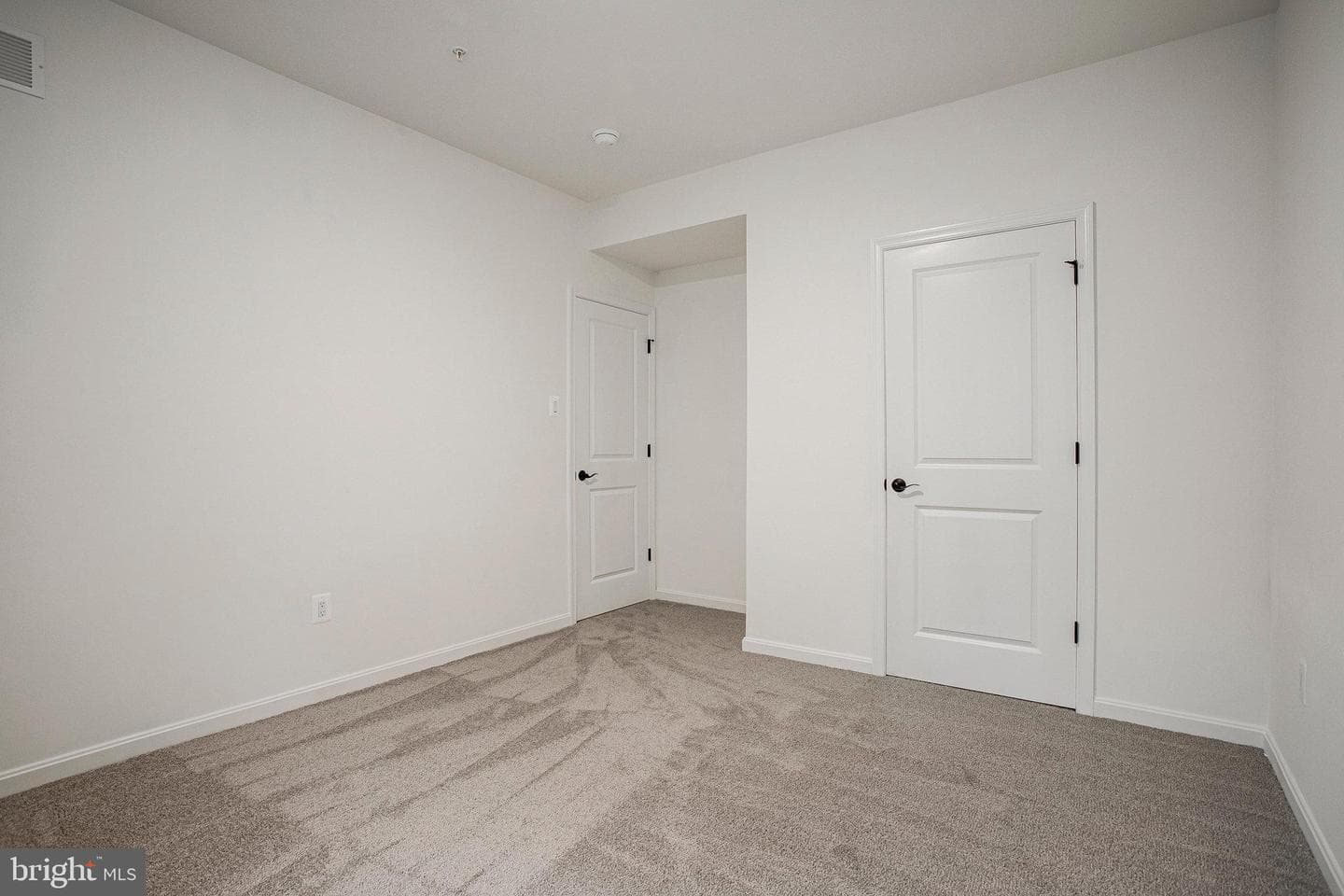 1607 Shady Tree Court photo 59