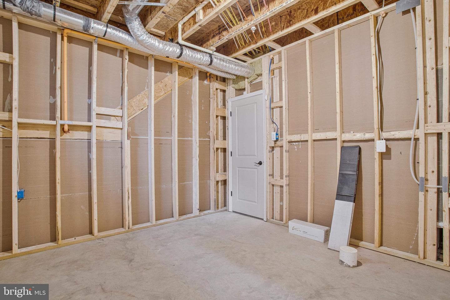 1607 Shady Tree Court photo 68