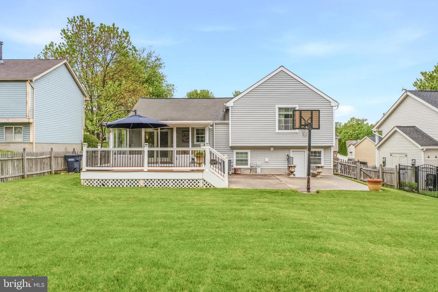 2624 Merrick Way photo 35