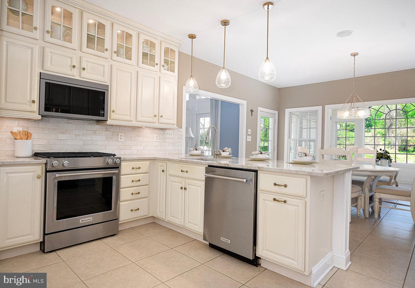 1615 Henry Way photo 39