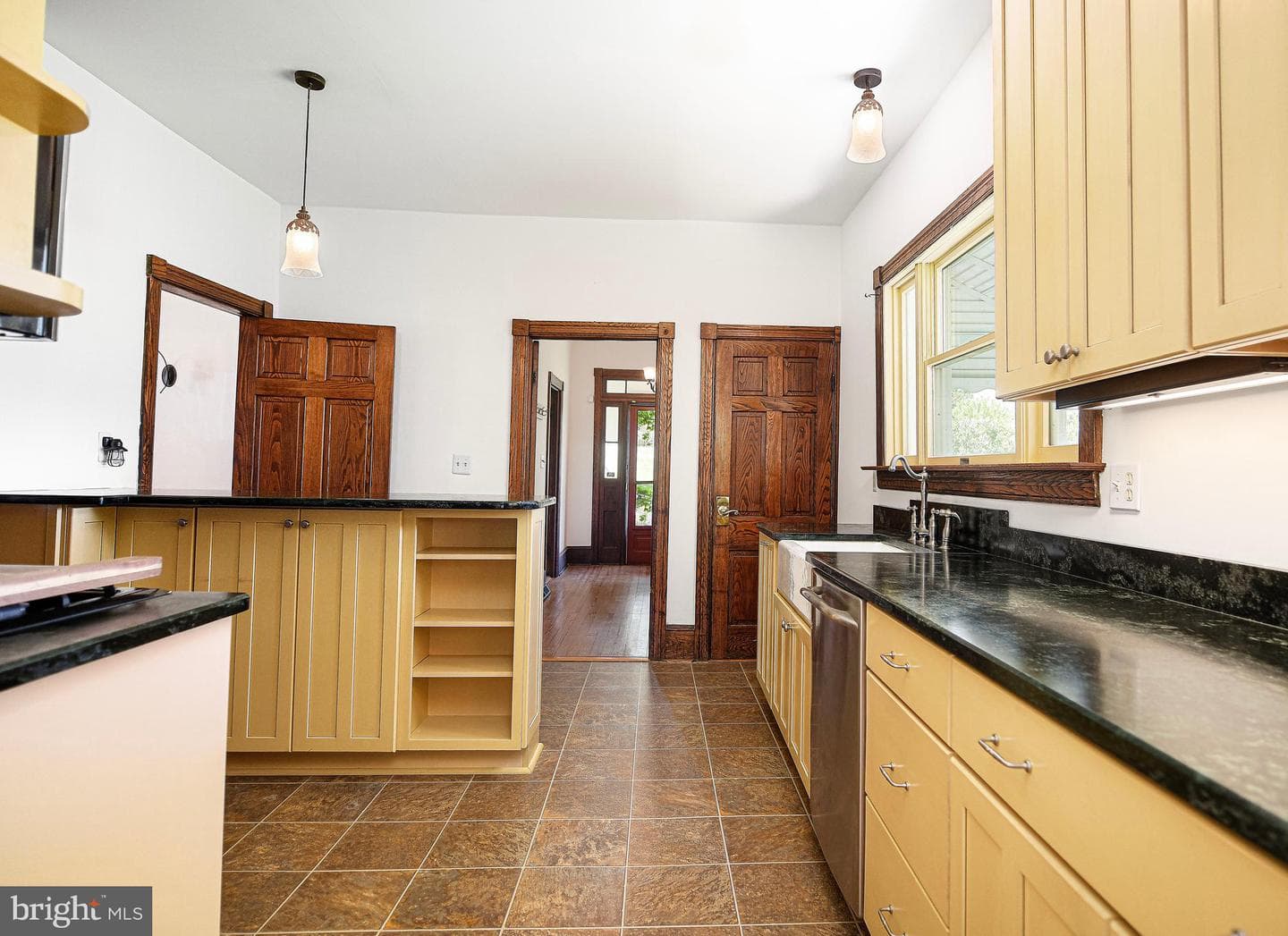 4024 Old Federal Hill Road photo 8