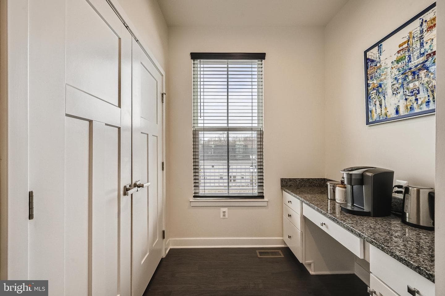 737 Iron Gate Road photo 12
