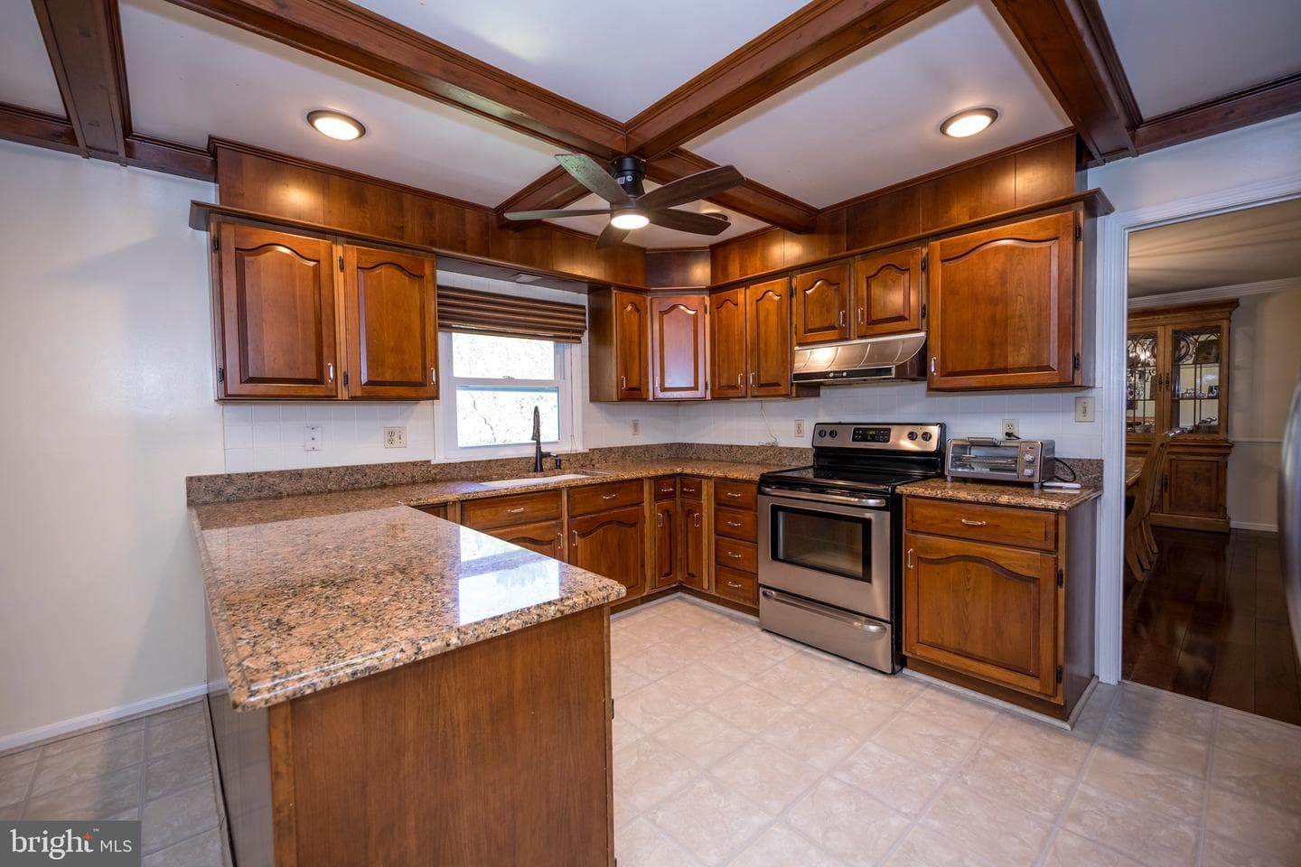 2823 Orchard Lakes Drive photo 27