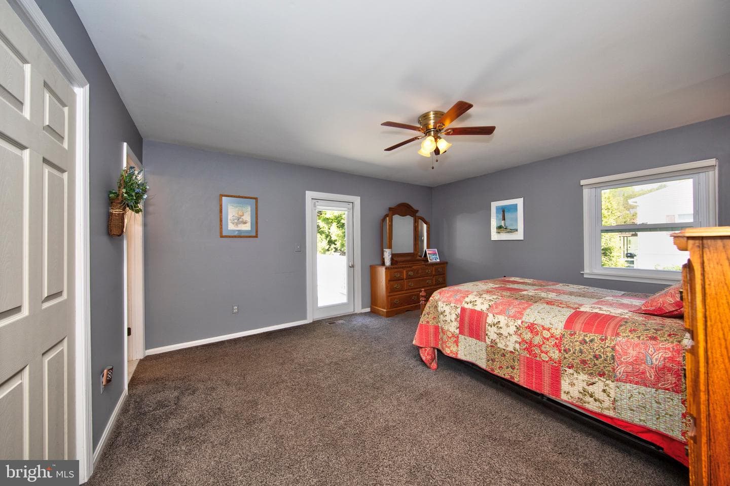 2823 Orchard Lakes Drive photo 36
