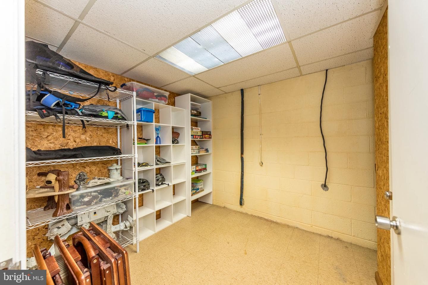 2823 Orchard Lakes Drive photo 45