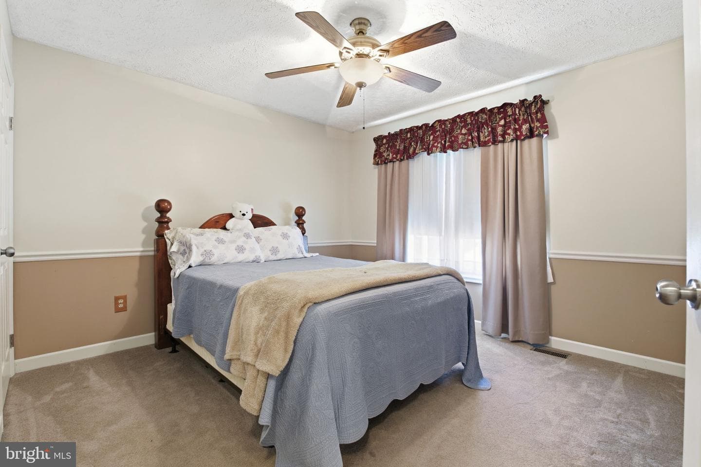 817 Peppard Drive photo 22