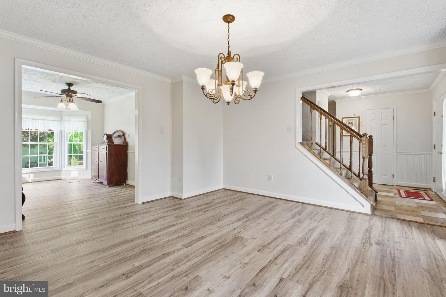 817 Peppard Drive photo 4