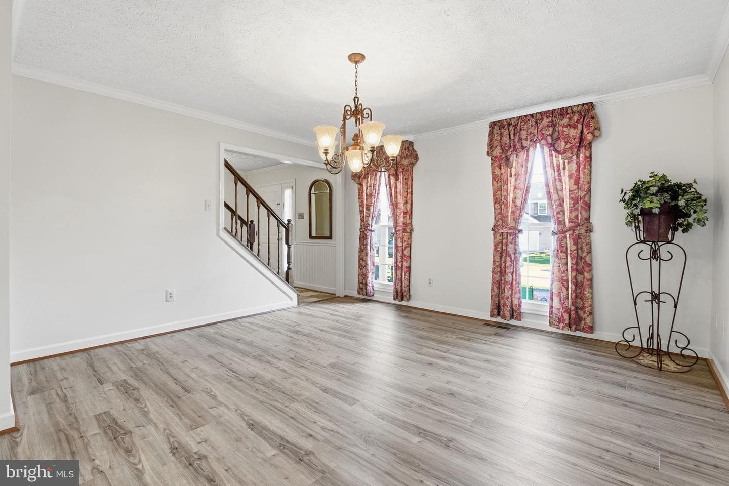 817 Peppard Drive photo 6
