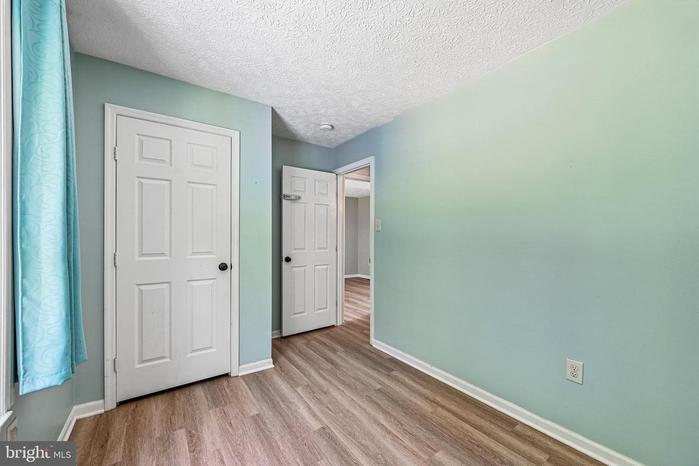 449 Grasmere Lane photo 23