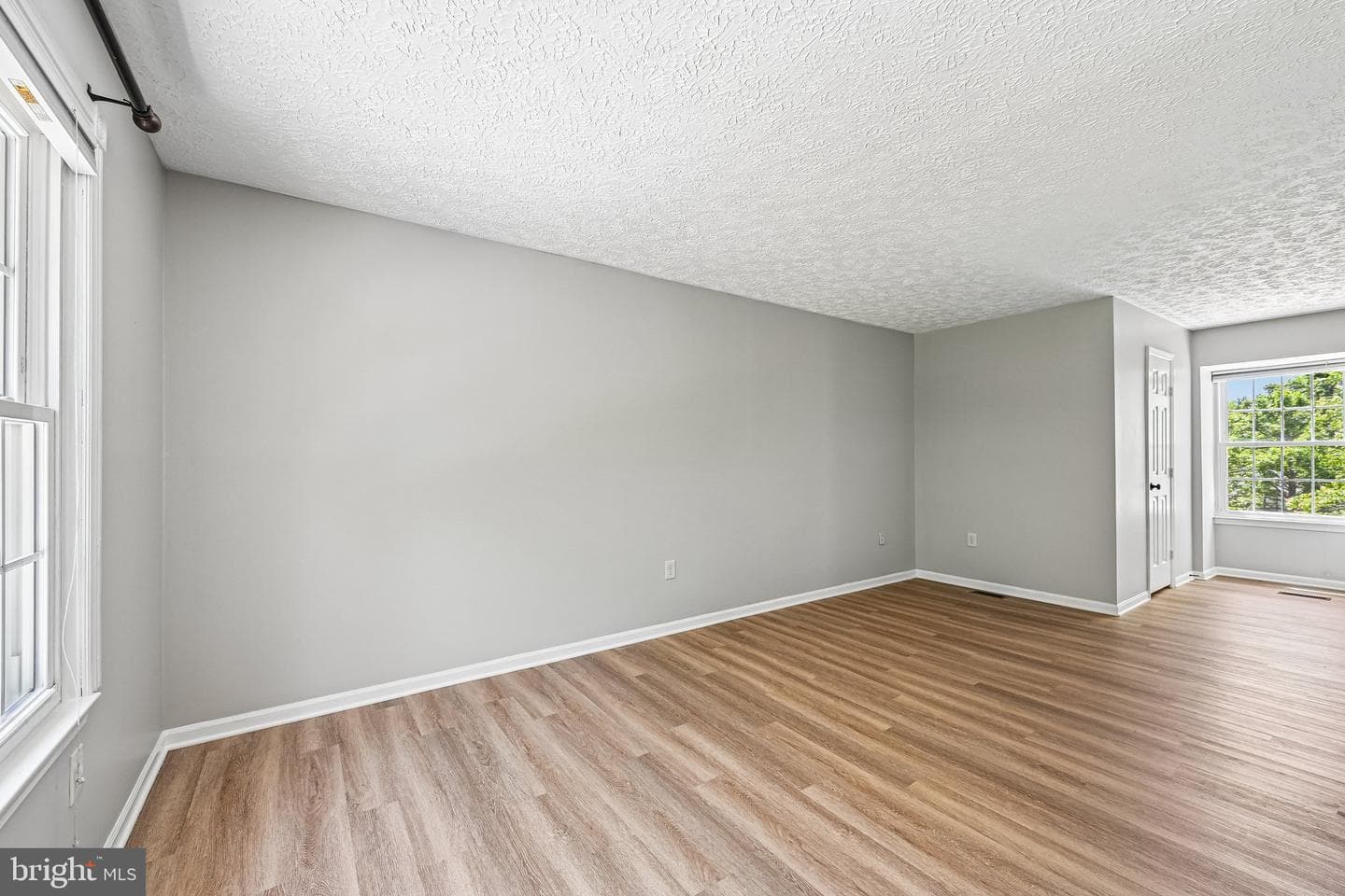 449 Grasmere Lane photo 31