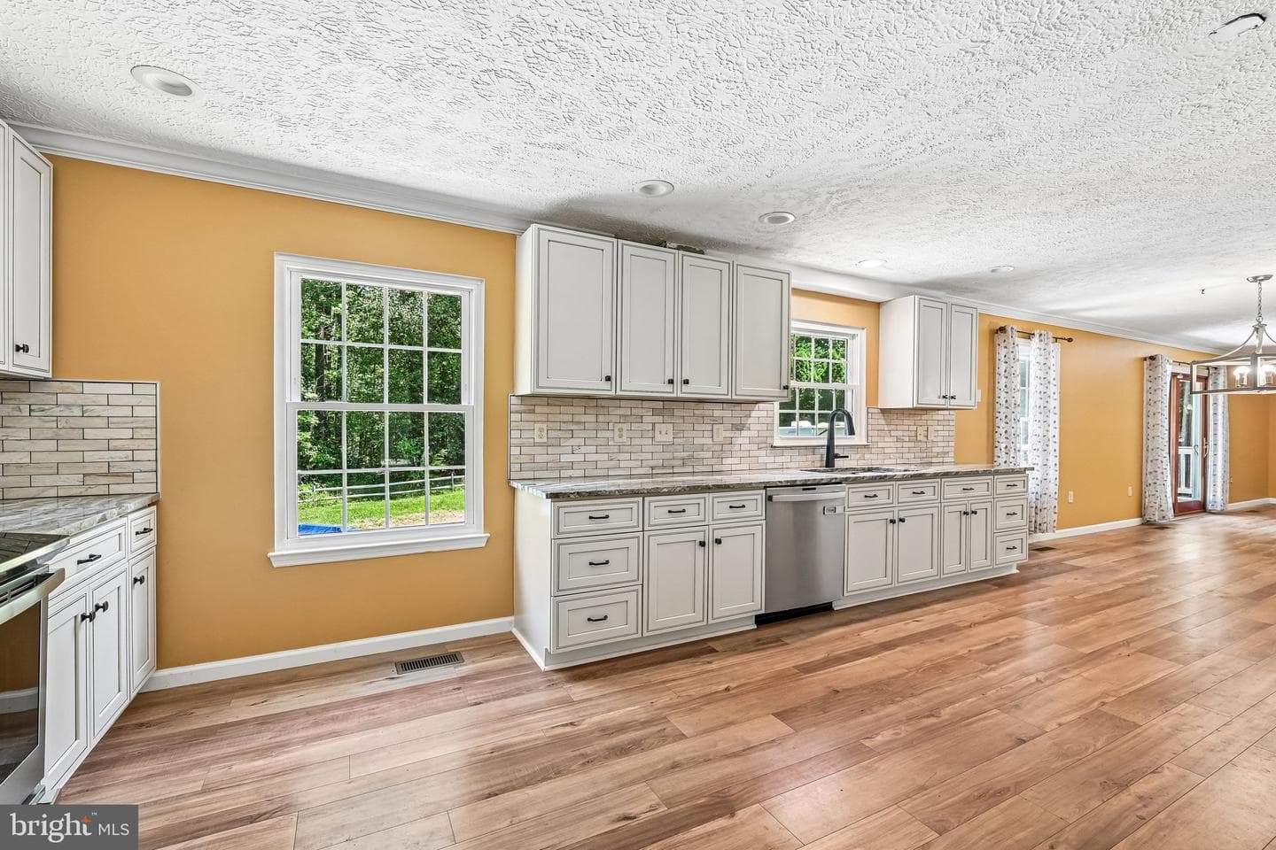 449 Grasmere Lane photo 43